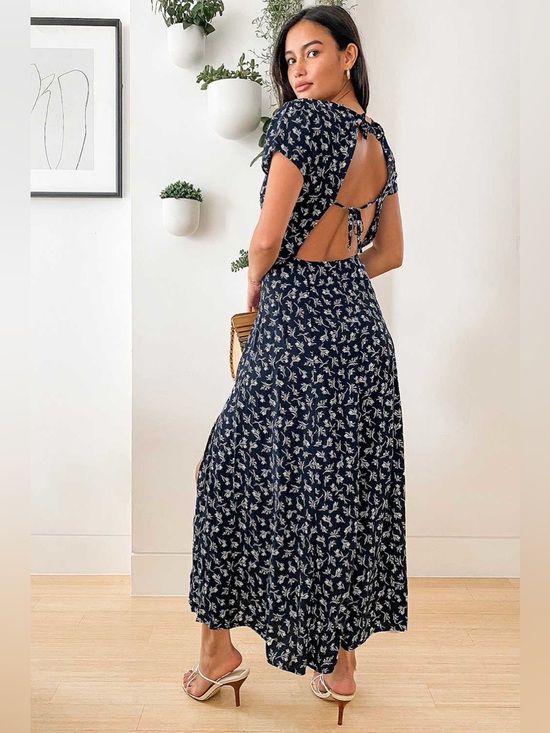 Lulus Dresses & Skirts - Lulus New Desires Navy Blue Floral Print Backless Maxi Dress Sz XL NWT Flirty